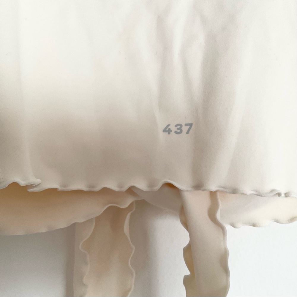 Four Three Seven 437 The Wrap Top CRÈME XS - Picture 9 of 10